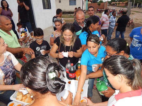 Prefeito Entrega Casa para família em Lagoinha  - Imagem 18
