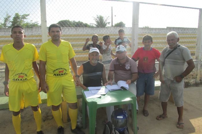 Demerval Lobão vence Barro Duro na abertura da copa dos quarentões  - Imagem 4