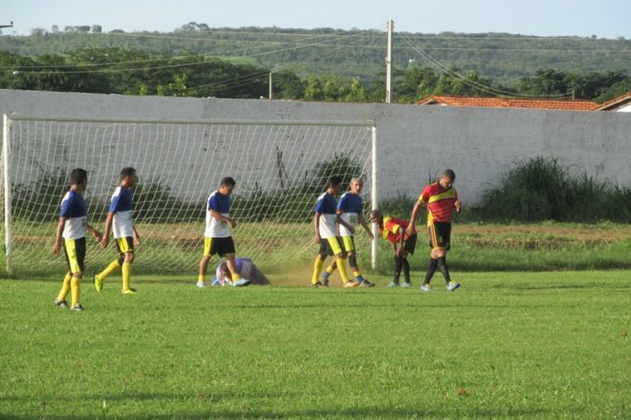 Demerval Lobão vence Barro Duro na abertura da copa dos quarentões  - Imagem 20