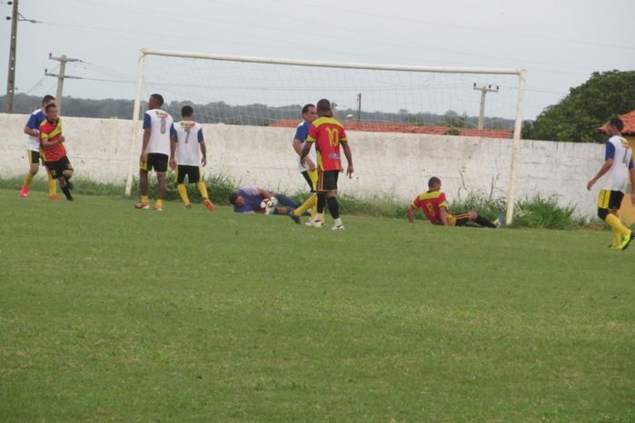 Demerval Lobão vence Barro Duro na abertura da copa dos quarentões  - Imagem 27