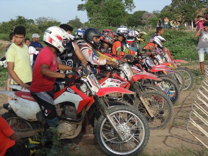 Confira os clicks do XV Moto Cross - Imagem 27