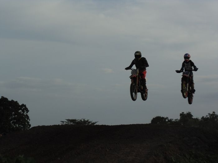 Confira os clicks do XV Moto Cross - Imagem 34