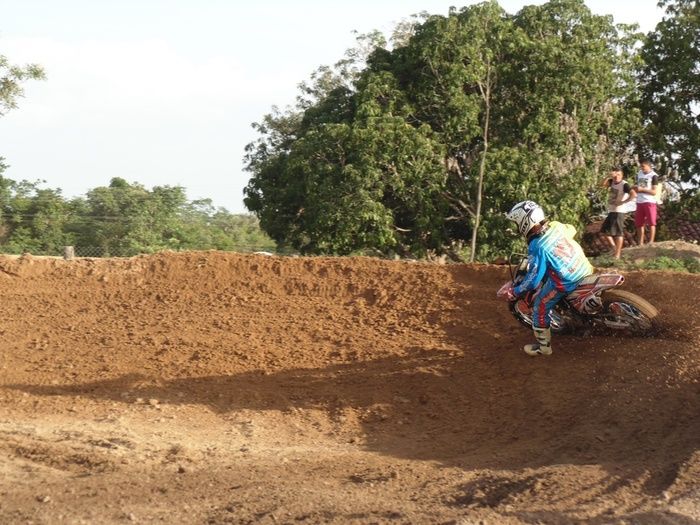 Confira os clicks do XV Moto Cross - Imagem 14