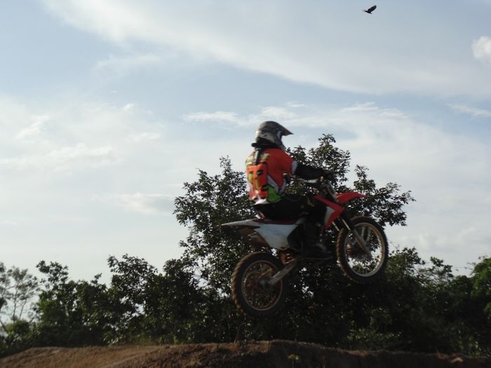 Confira os clicks do XV Moto Cross - Imagem 18