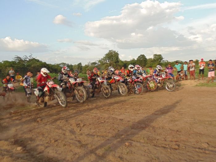 Confira os clicks do XV Moto Cross - Imagem 31