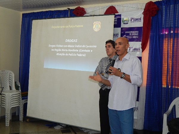 Policia Federal Realiza Palestra Sobre as Drogas em Lagoinha  - Imagem 6