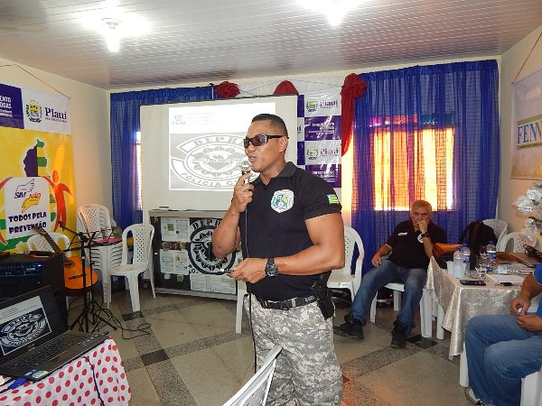 Delegado da DEPRE Menando Pedro realizou Palestra sobre as Drogas  - Imagem 7
