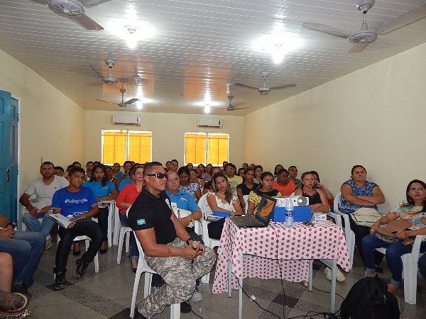 Delegado da DEPRE Menando Pedro realizou Palestra sobre as Drogas  - Imagem 8