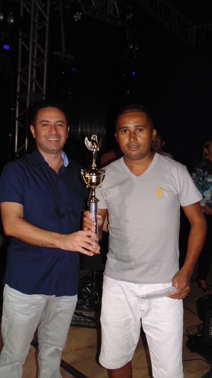 Prêmios são entregues aos vencedores de competições   - Imagem 11