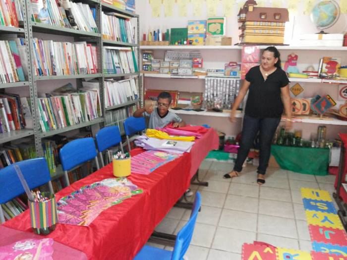 Escola prepara espaço da leitura para alunos - Imagem 6