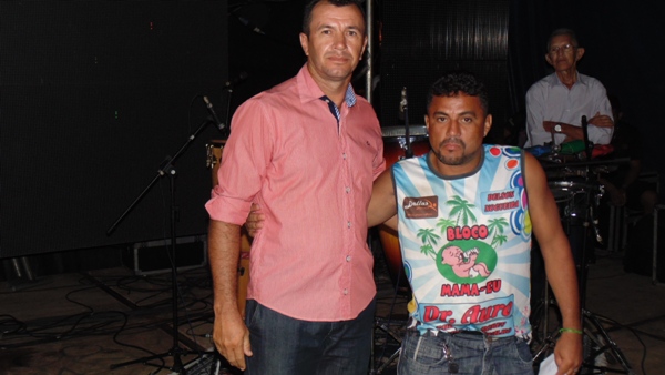 Prêmios são entregues aos vencedores de competições   - Imagem 12