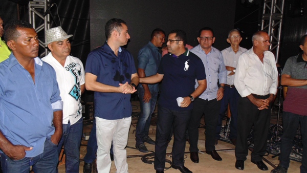 Prêmios são entregues aos vencedores de competições   - Imagem 21