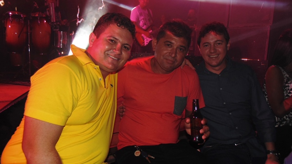 Público prestigia aniversario de 52 anos de Santo Inácio  - Imagem 58