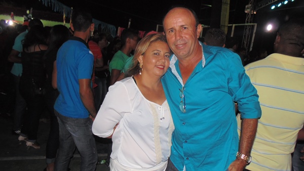 Público prestigia aniversario de 52 anos de Santo Inácio  - Imagem 24