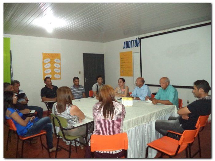 Dr. Moura se reúne com seu secretariado - Imagem 3