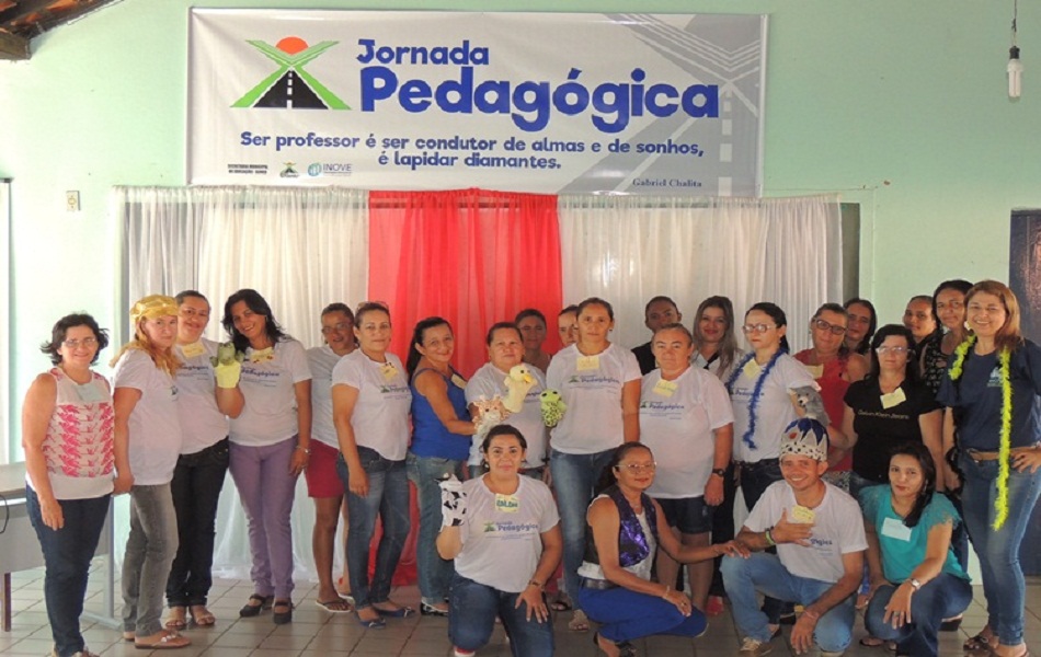 Professores do município participam de oficinas