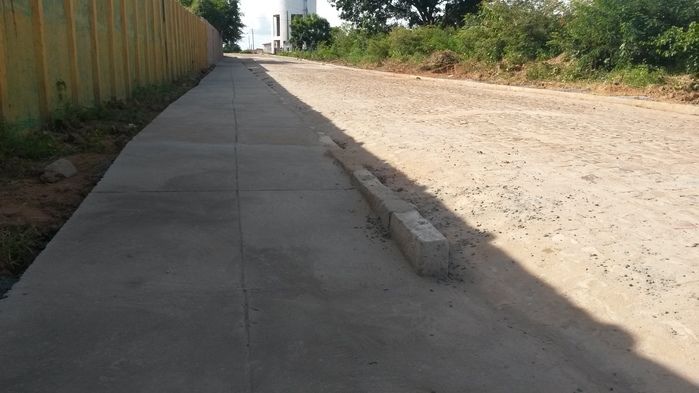 Prefeitura urbaniza vias laterais de ruas pavimentadas - Imagem 4