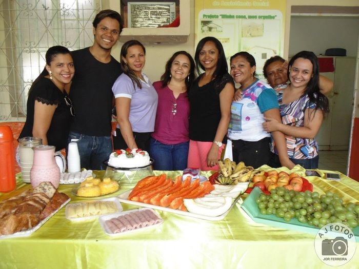 Café da manhã surpresa para Assistente Social Gessi Peres - Imagem 12