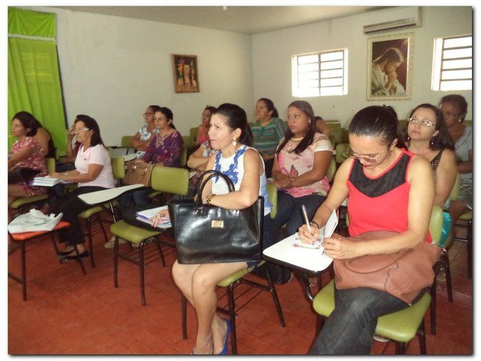Secretaria Municipal de Inhuma promove encontro com professores  - Imagem 3