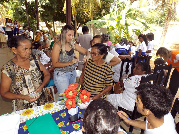 Prefeitura de Oeiras promove vacinação contra H1N1 - Imagem 11