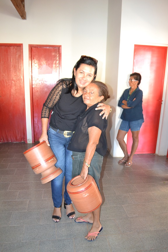 Alegretenses recebem presentes no 24º Aniversário da Cidade - Imagem 17