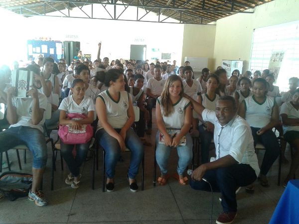 Alunos participam de palestra em Santo Inácio - Imagem 8
