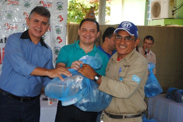 Agentes de endemias receberam novos fardamentos - Imagem 1