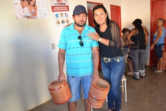 Alegretenses recebem presentes no 24º Aniversário da Cidade - Imagem 29