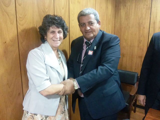 Prefeito Zé Resende pede obras em Brasília - Imagem 5