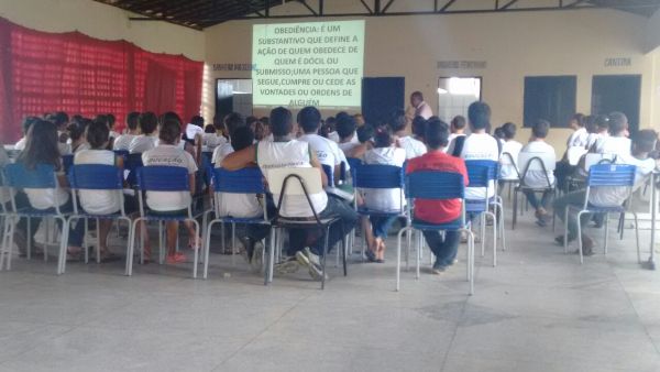 Alunos participam de palestra em Santo Inácio - Imagem 11