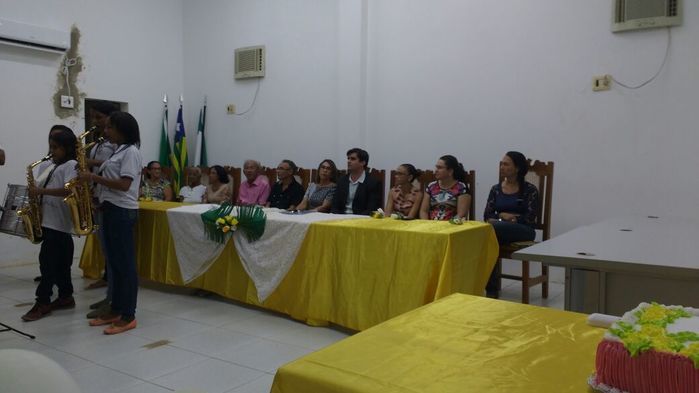 Prefeitura realiza festa em homenagem ao Dia da Mulher. - Imagem 1