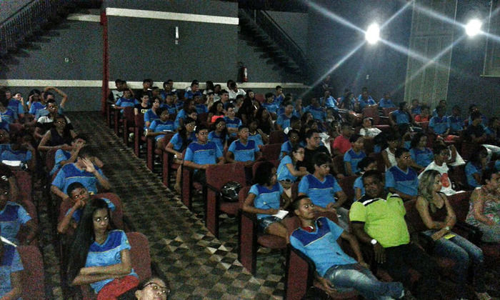 Cine Livre exibe “Guerra de Canudos” em Oeiras - Imagem 1