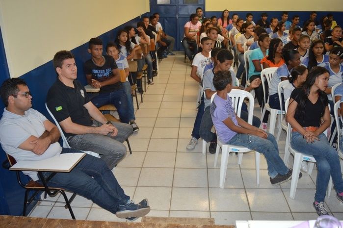 Equipe DEPRE realiza palestra preventiva contra drogas  - Imagem 34