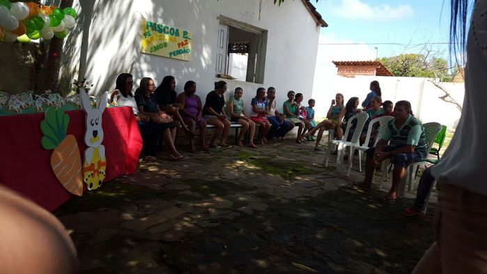 Usuários do Caps Renascer comemoram a Pascoa  - Imagem 20