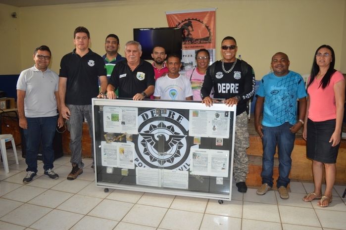 Equipe DEPRE realiza palestra preventiva contra drogas  - Imagem 43