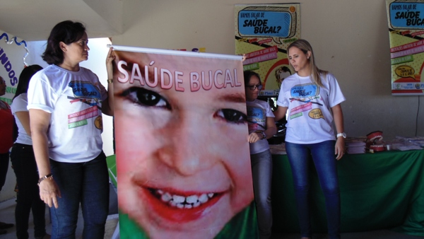 Alunos recebem orientações sobre saúde bucal em Santo Inácio  - Imagem 9
