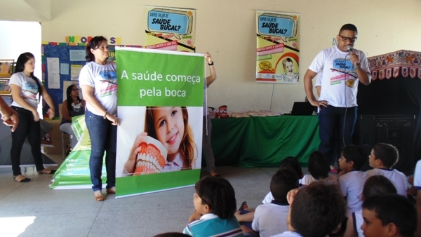Alunos recebem orientações sobre saúde bucal em Santo Inácio  - Imagem 11