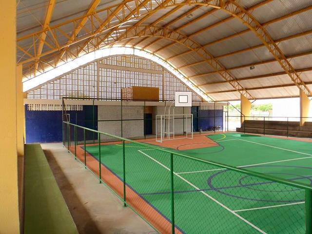 Pref. de Pimenteiras entregará domingo poliesportivo no Mestiço - Imagem 1