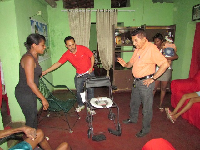 Prefeito Dr. Zé Maria Realiza Entrega Cadeiras de Rodas  - Imagem 6