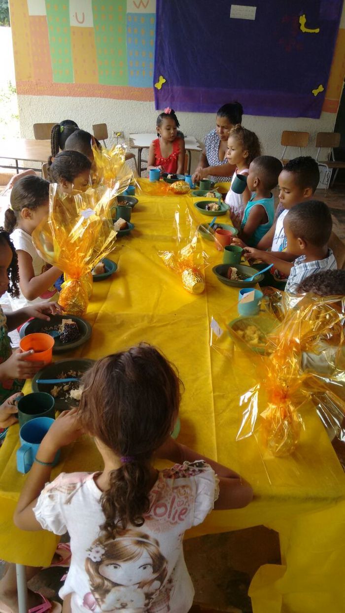 Escolas comemora Páscoa com a entrega de ovos de chocolate - Imagem 14