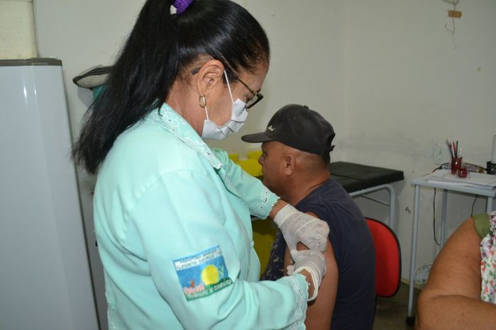 Secretaria Mun. de Saúde de Alegrete realiza campanha de vacina - Imagem 4