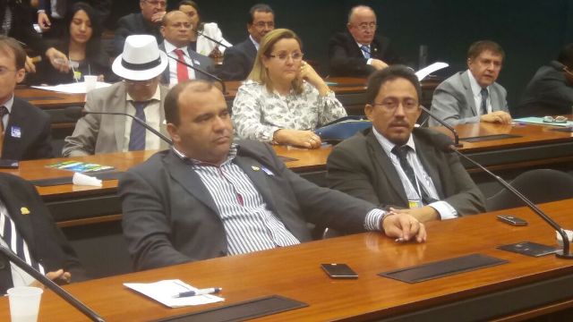 Prefeito Walter Alencar participa da XIX dos prefeitos em Brasilia - Imagem 4