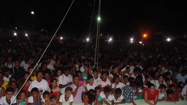 População prestigia evento cultural em Santo Inácio  - Imagem 20