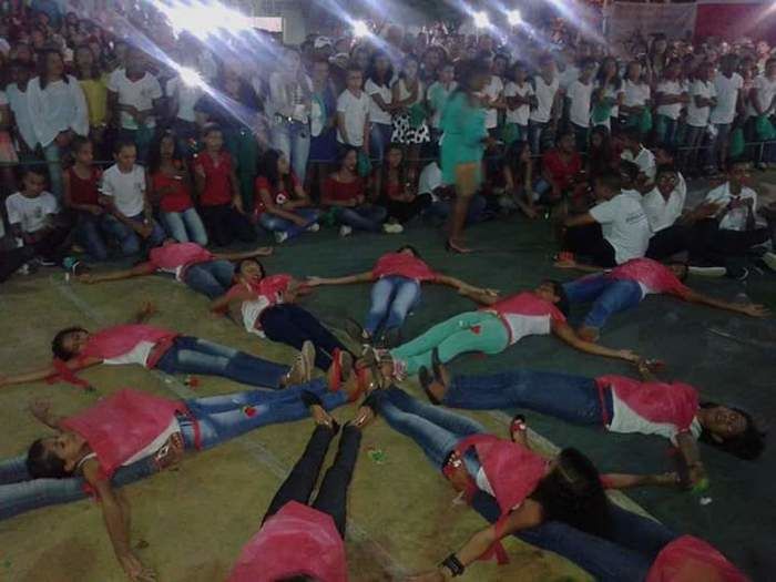 População prestigia evento cultural em Santo Inácio - Imagem 84