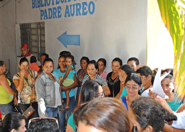 município começa a distribuir o feijão as famílias de baixa renda  - Imagem 6