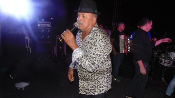 População prestigia evento cultural em Santo Inácio  - Imagem 74