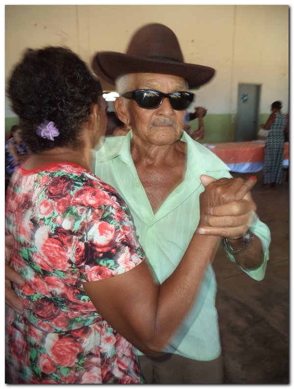 SEMTAC homenageia as Mães no Centro de Convivência - Imagem 12