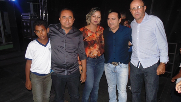 População prestigia evento cultural em Santo Inácio  - Imagem 32