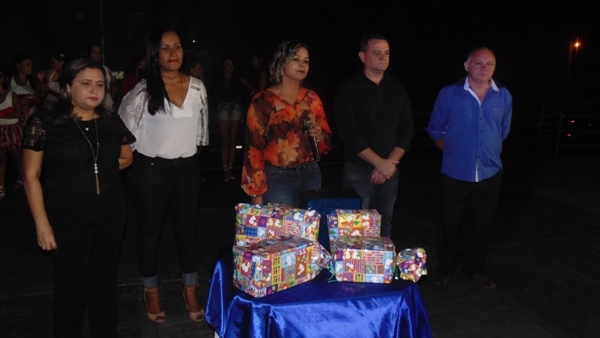 População prestigia evento cultural em Santo Inácio  - Imagem 5