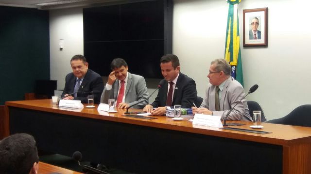 Prefeito Walter Alencar participa da XIX dos prefeitos em Brasilia - Imagem 7